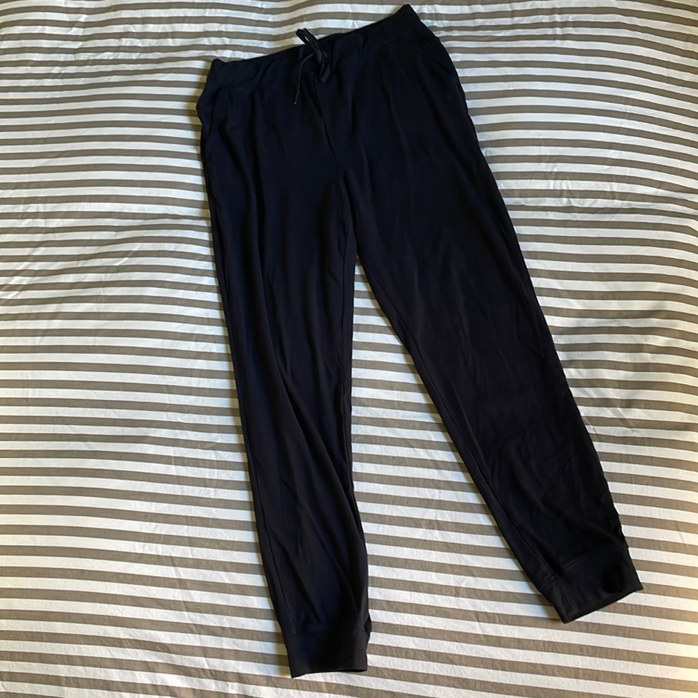 Black Cozy Earth bamboo sweatpants